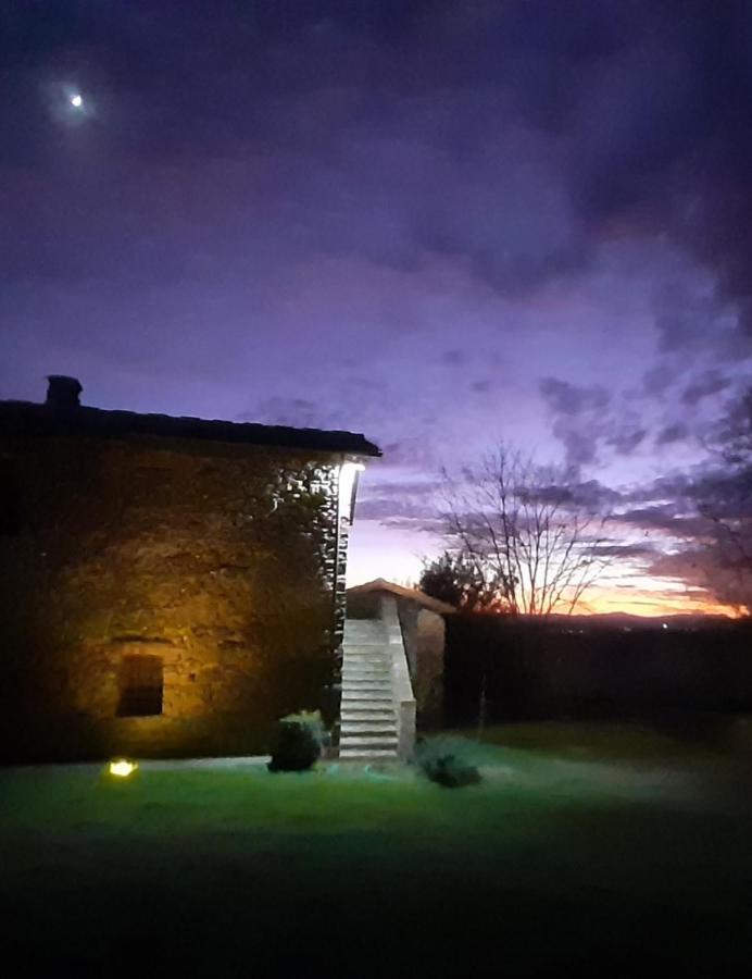 Podere Campovecchio Rapale Eksteriør billede